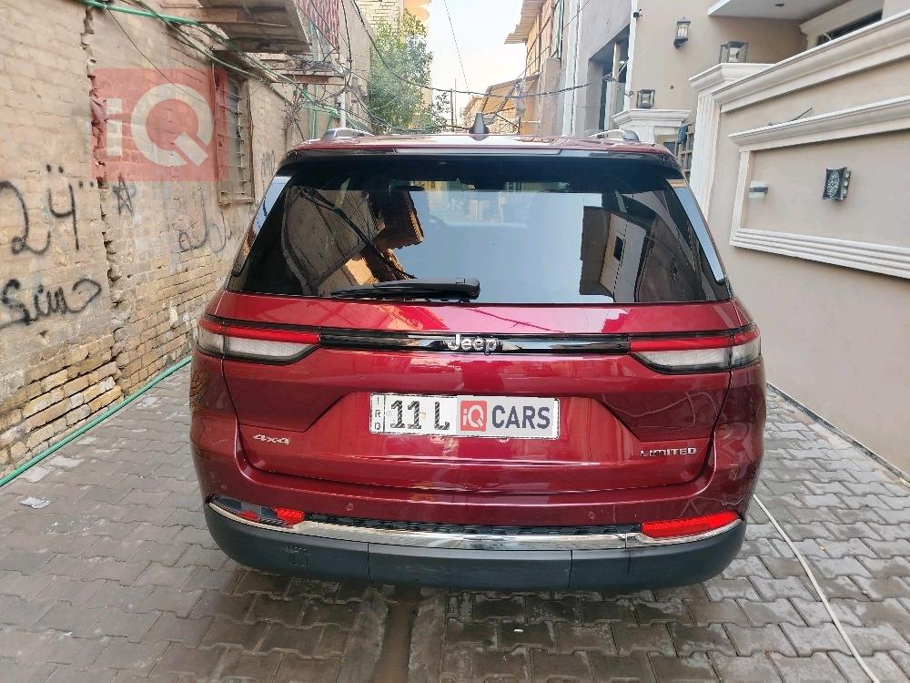 جیپ گراند شیرۆکی